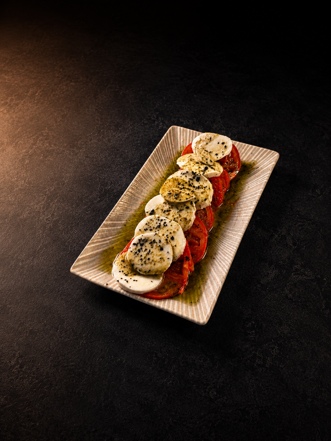 Mozzarella tomate pesto